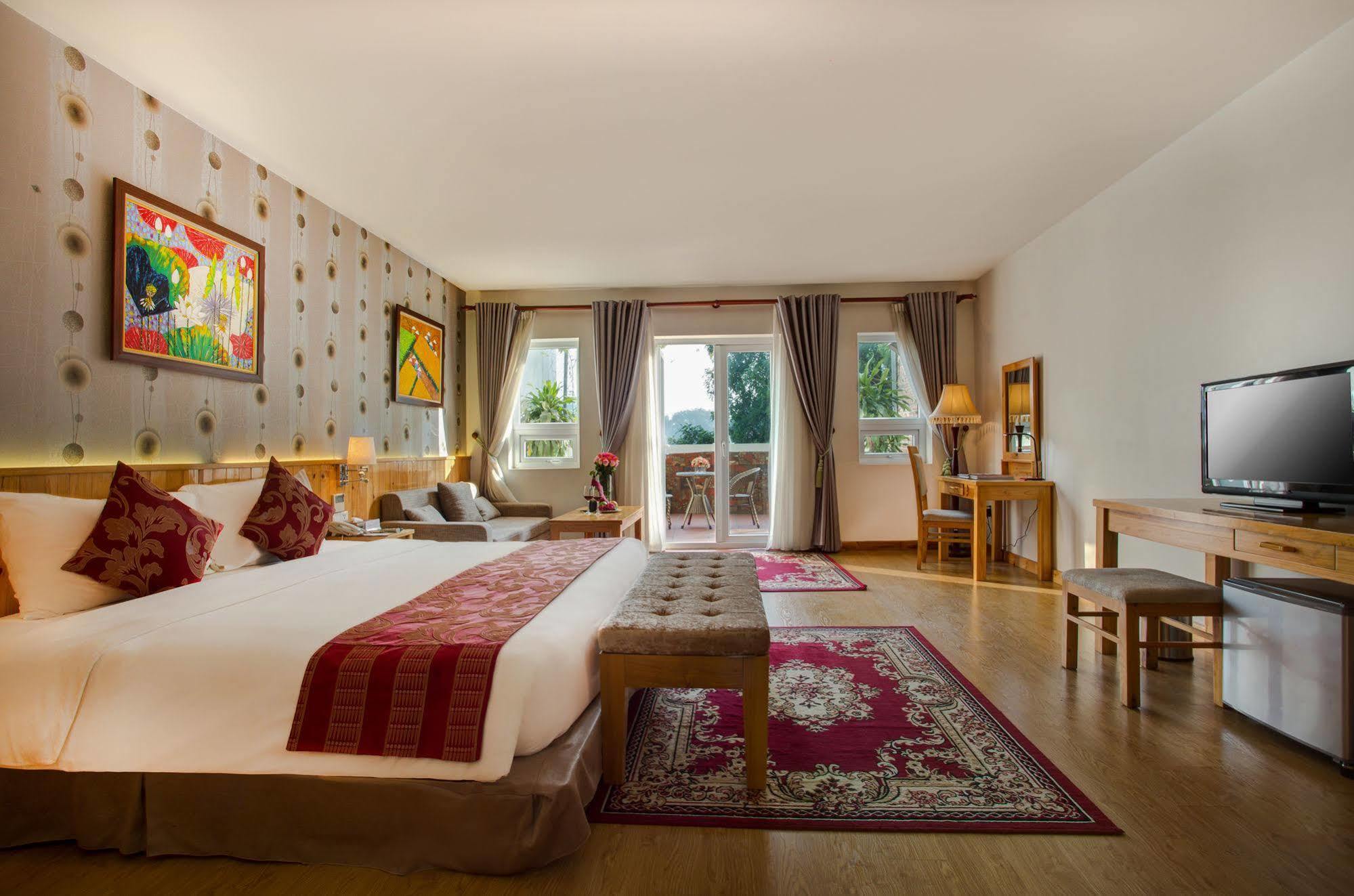 Viet View Hotel & Spa Hanoi Exterior photo